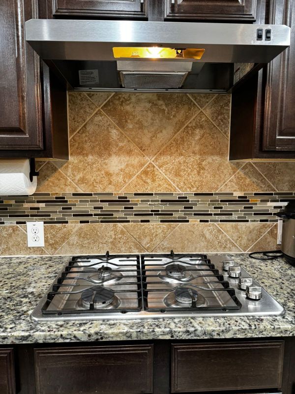 Building Photo - 7631 McKinney Hls