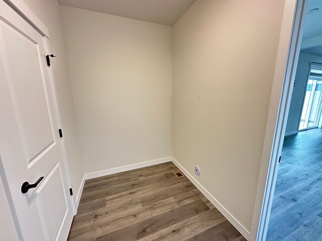 Building Photo - Cda Home Located In The Trails