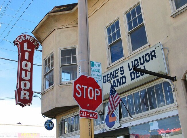 Building Photo - Beautifully Restored, Historic 3 BR + Bonus Room | 1 BA home in the Parkside/Sunset District