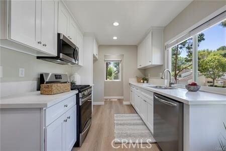 Building Photo - 801 Vista Ct
