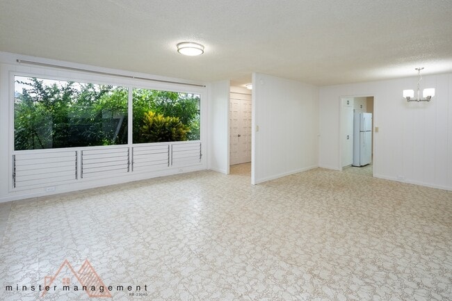 Building Photo - 1428 Ala Iolani St