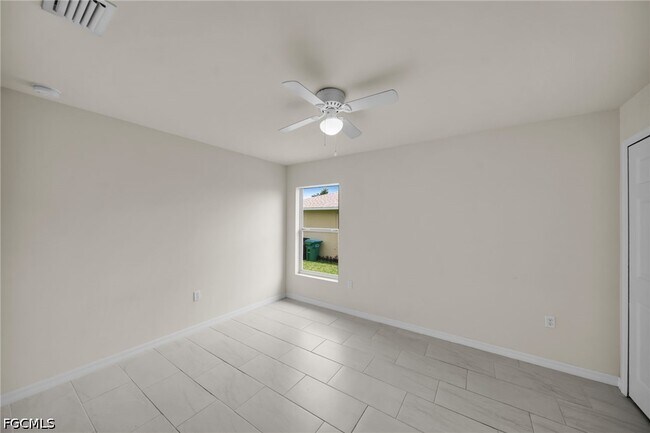 Building Photo - 4106 SW 7th Pl