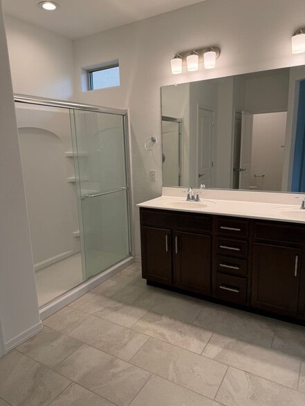 Building Photo - 10924 E Texas Ave