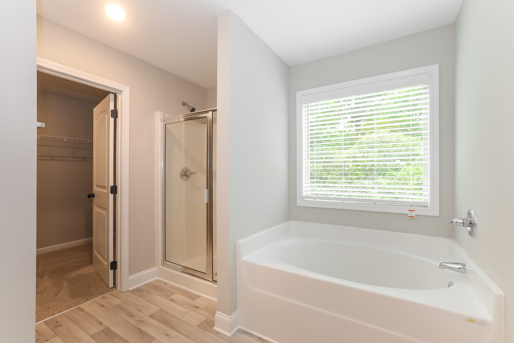 Building Photo - 2068 Providence Rd