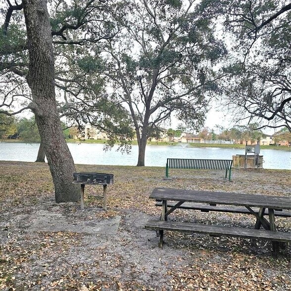 Building Photo - 3600 N 56th Ave