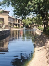 Building Photo - "Spacious 2-Bed Condo Retreat with 2.5 Baths in Prime Chandler Location!"