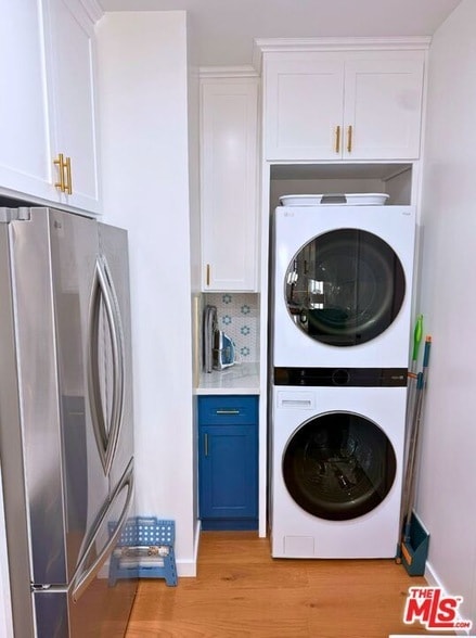 Building Photo - 4879 Hartwick St