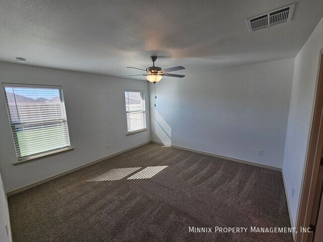 Building Photo - 1320 Bajada St