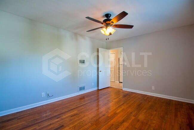 Building Photo - 767 Greenwood Ave NE