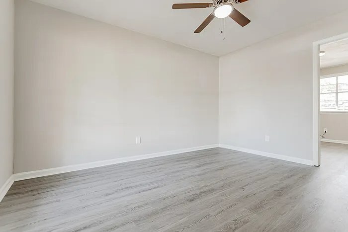 Building Photo - 5430 Maltese Dr