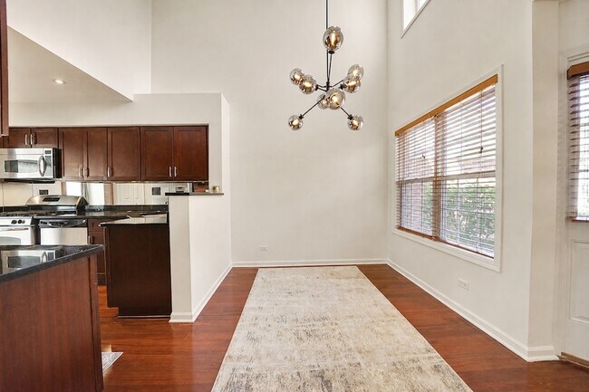 Building Photo - 1347 Winfield Way