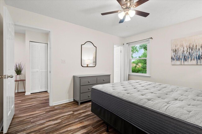 Building Photo - 771 Spring Meadows Dr