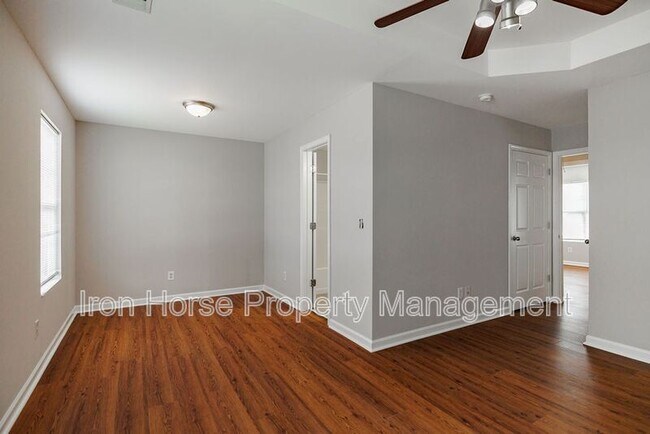 Building Photo - 638 Mill Stone Bluff