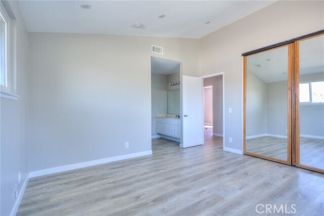 Building Photo - 15326 Swarens Ct
