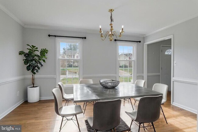 Building Photo - 2009 White Lake Dr