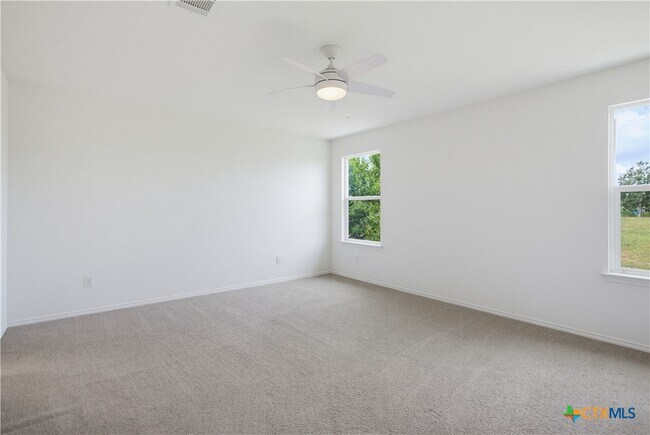 Building Photo - 161 Cushman Dr