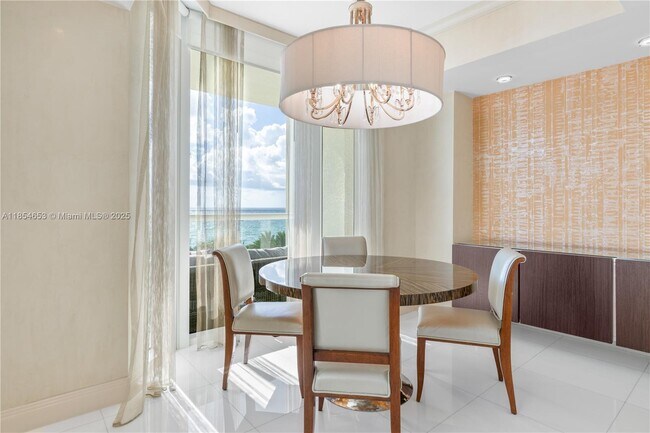 Building Photo - 17875 Collins Ave