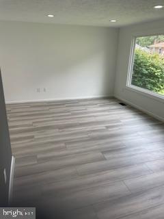Building Photo - 7647 Summerhill Ct