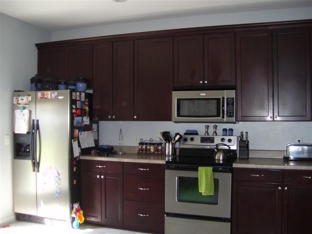 Building Photo - 35 Chapel Lake N