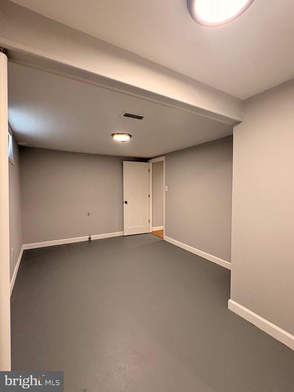 Building Photo - 3517 56th Pl