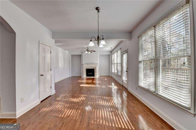 Building Photo - 2104 Nelms Pointe Landing