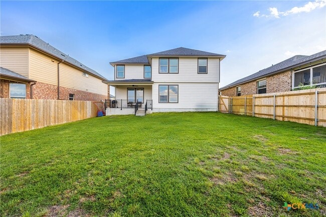Building Photo - 8706 Hidden Oaks Dr