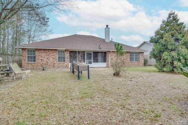 Building Photo - 3012 Classic Dr