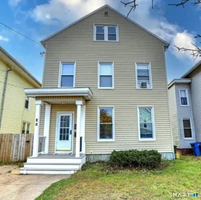 Building Photo - 6 Gilbert Ave