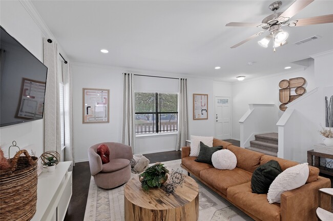 Building Photo - 12810 Berthoud Ln