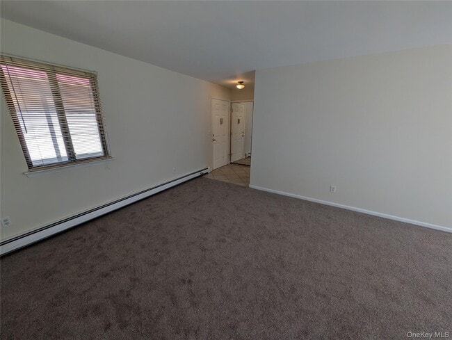 Building Photo - 9 Loudon Dr