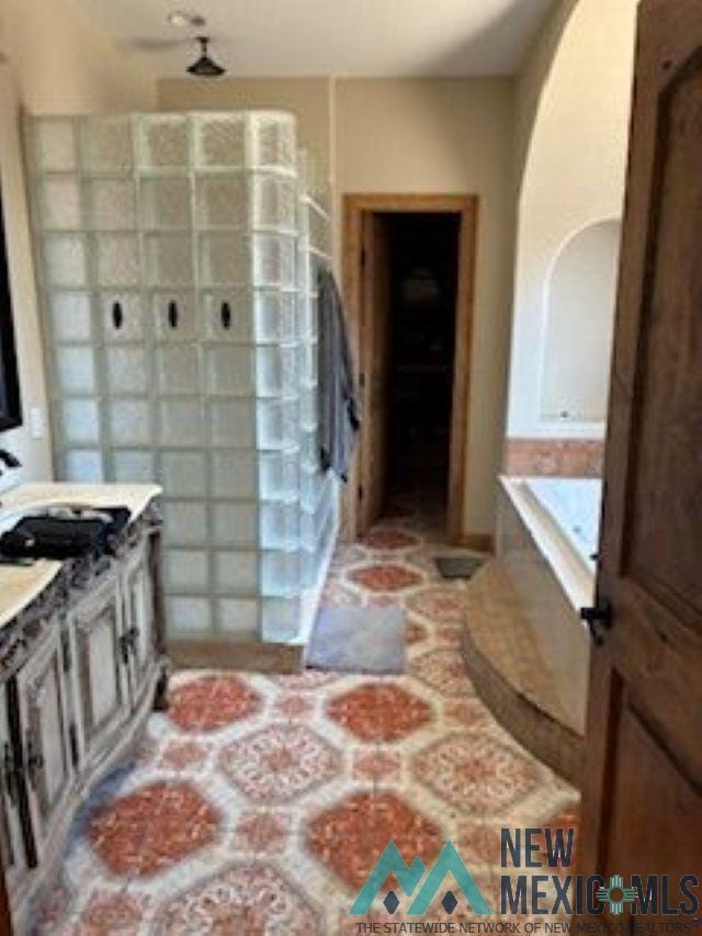 Building Photo - 3804 Ben Hogan Dr