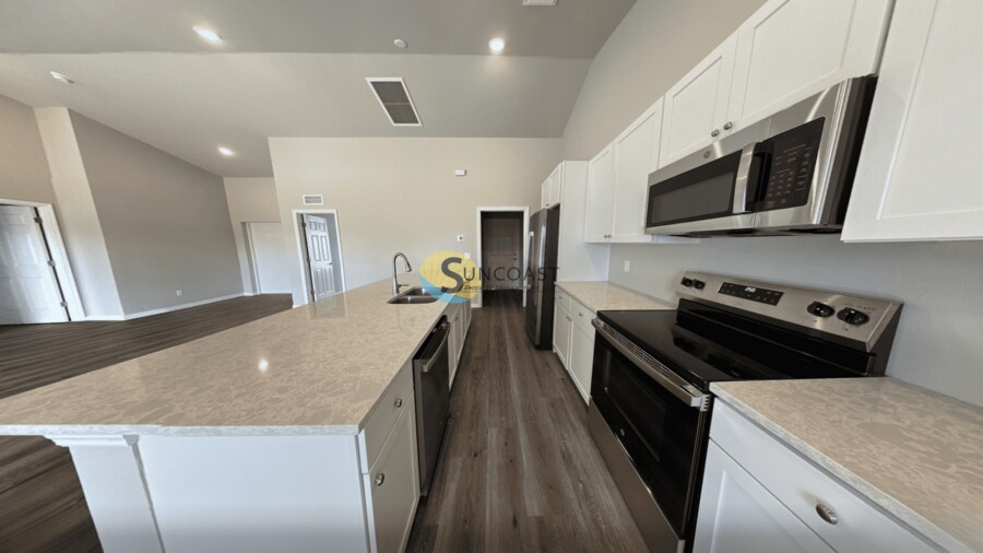 Building Photo - 1720 NW 9th Pl