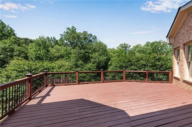 Building Photo - 5861 Yoshino Cherry Ln NE