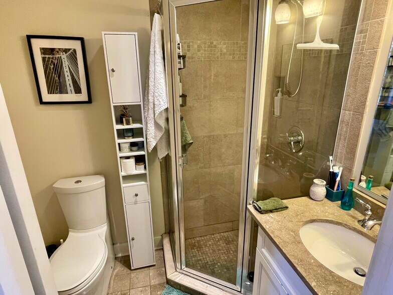 Building Photo - 410 Columbus Ave