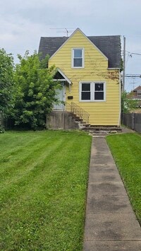 Building Photo - 3244 N Osceola Ave