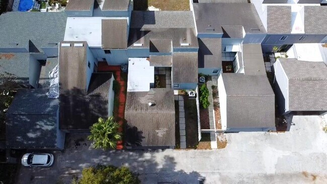 Building Photo - 1502 Lake Buckeye Rd