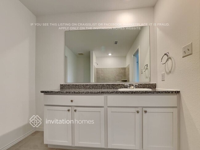 Building Photo - 7937 Churchill St