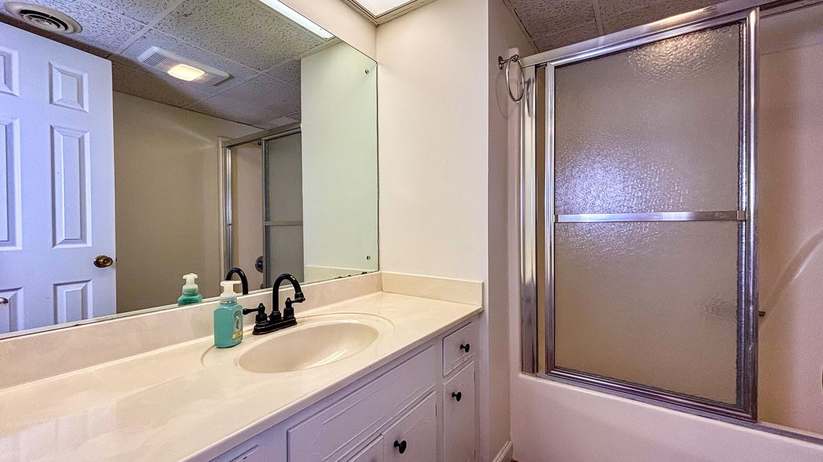 Building Photo - 221 Woodland Rd