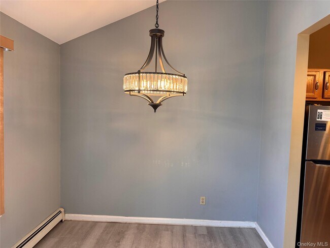 Building Photo - 4 Lexington Hills Rd