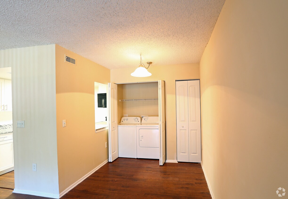 Urban Place Apartments Tampa Fl Apartment Finder