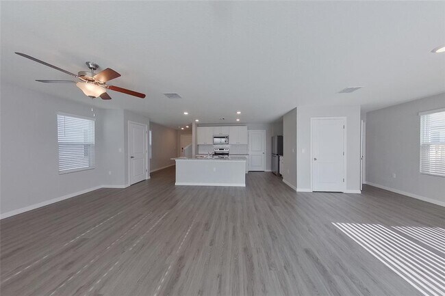 Building Photo - 8624 SW 44th Ct