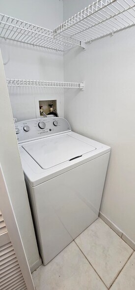 Building Photo - 1061 NW 122nd Ter