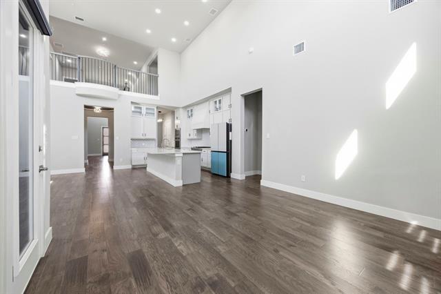 Building Photo - 920 Moon Deck Trl