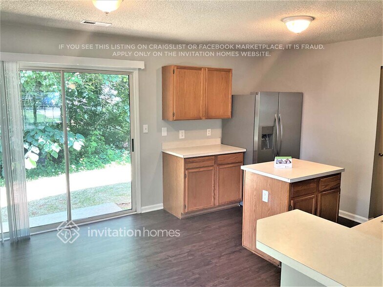 Building Photo - 5222 Tresham Ct