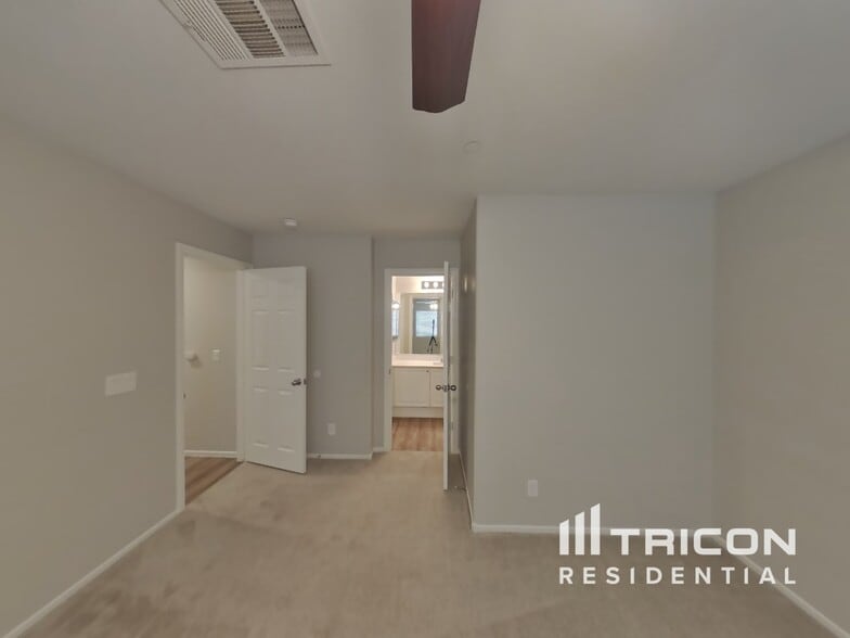 Building Photo - 9169 Promising Ct