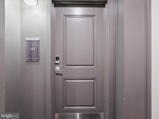 Building Photo - 106 St Ives Pl