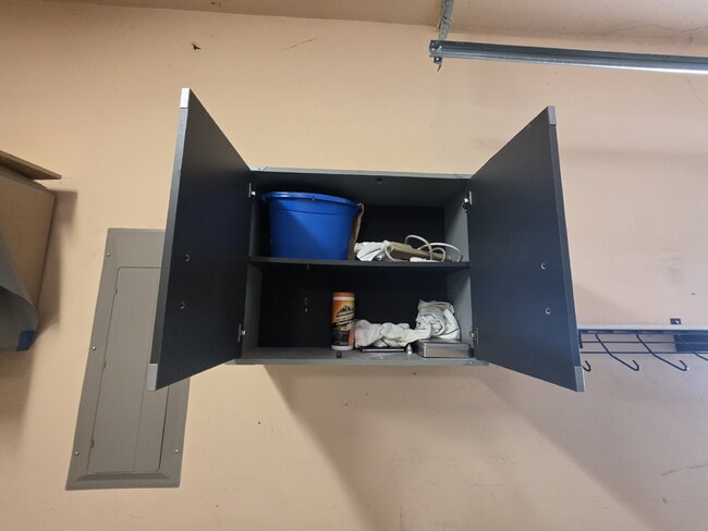 Building Photo - Spacious 4-Bedroom Home for Rent in Kings ...