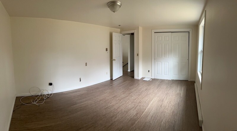 Building Photo - 113 Locust Ln