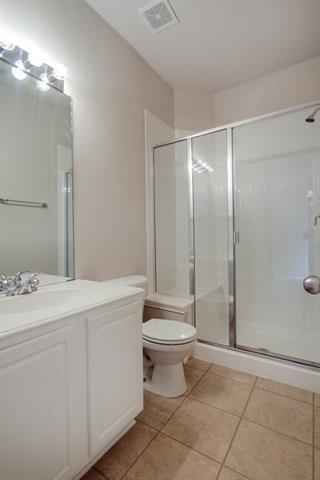 Building Photo - 2477 Del Largo Way