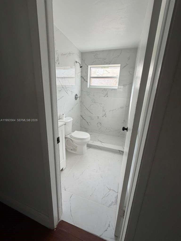 Building Photo - 371 NE 57th Ct